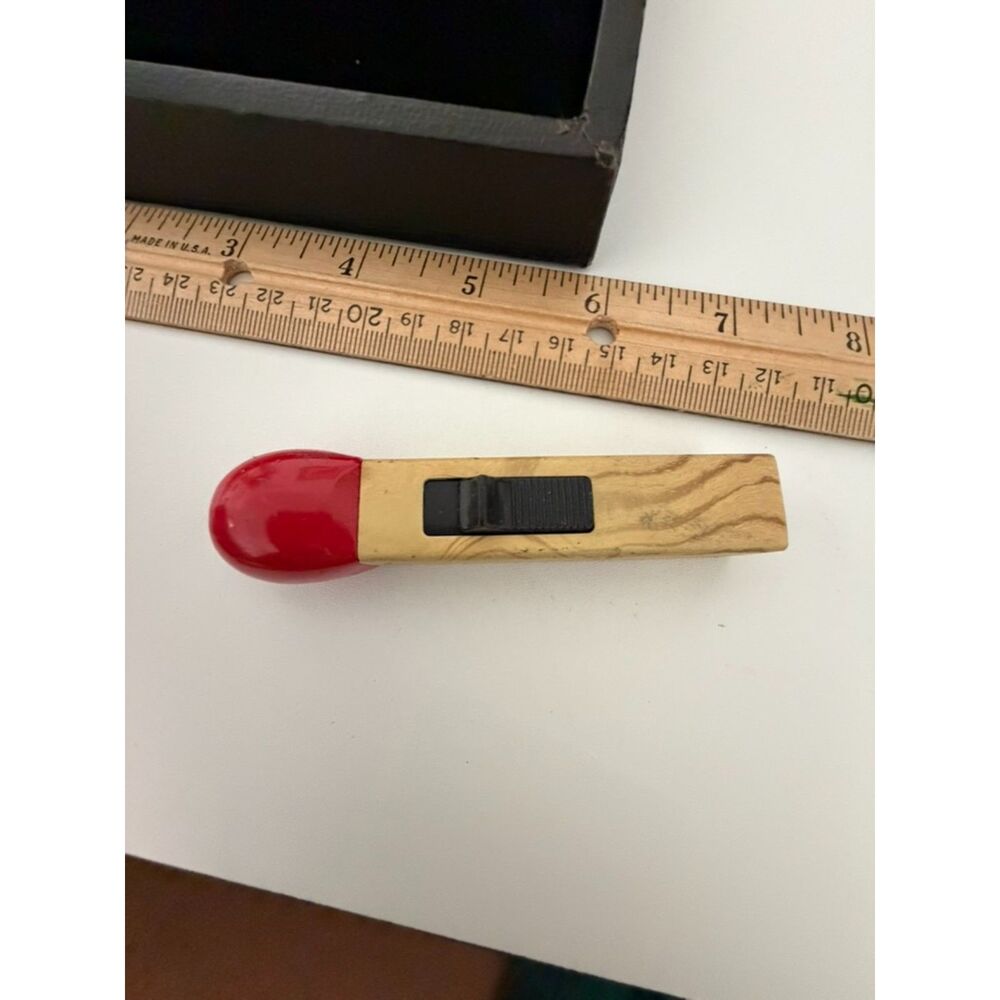VTG Match butane lighter - Picture 5 of 5